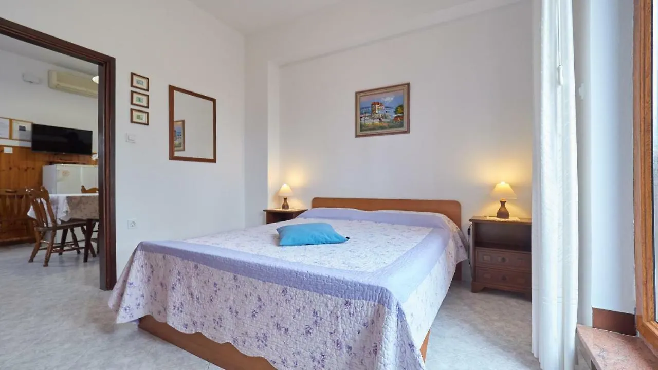 Apartments Bonetti Umag 0*,
